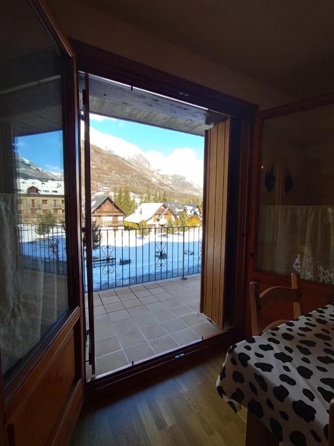 Apartamento Conques Linsoles / Benasque 埃里斯特 外观 照片