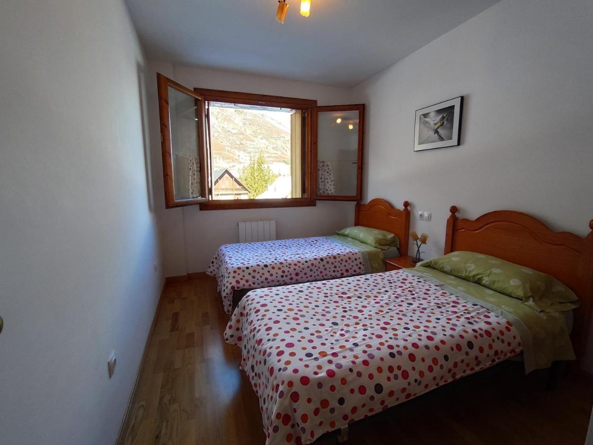 Apartamento Conques Linsoles / Benasque 埃里斯特 外观 照片